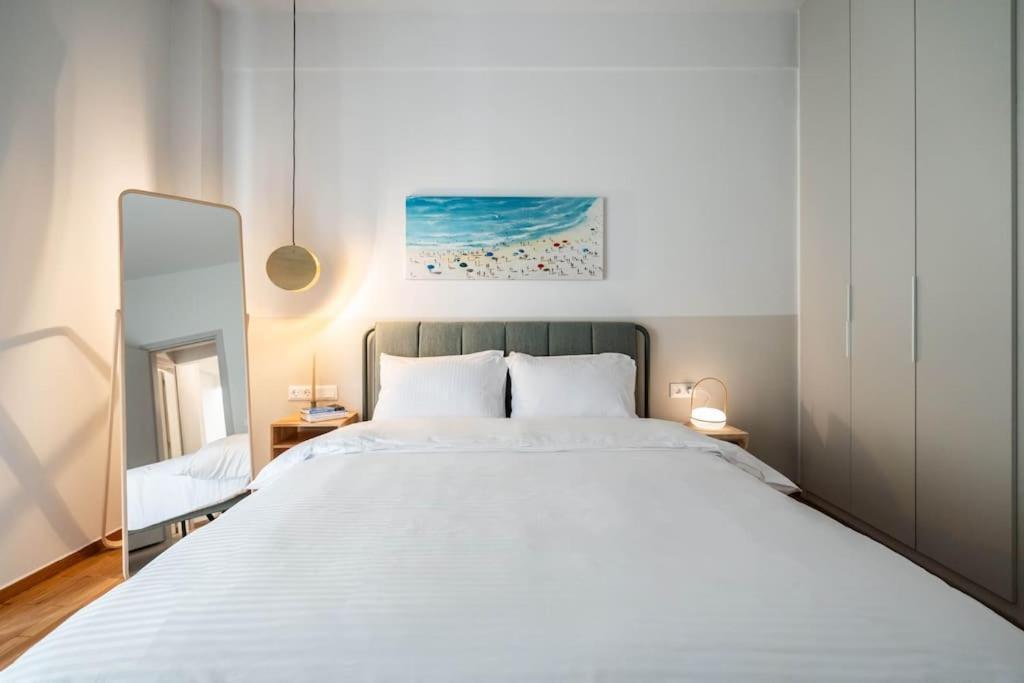 Delightful Sense 2Bd Apt In Kolonaki 7 Min To Metro Athens Luaran gambar